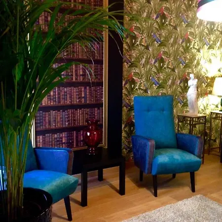 Largo Da Rainha, Merciana