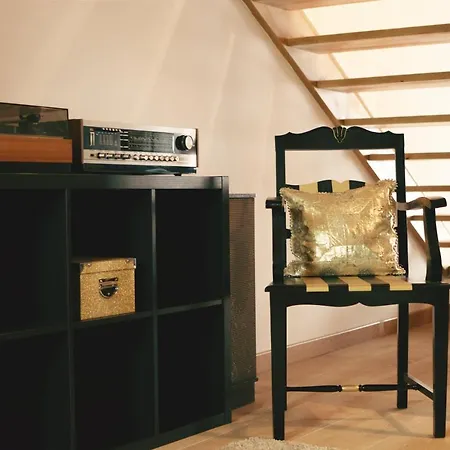 Largo Da Rainha, Πανδοχείο Merciana