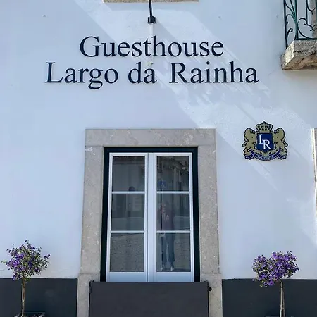 Penzion Largo Da Rainha,
