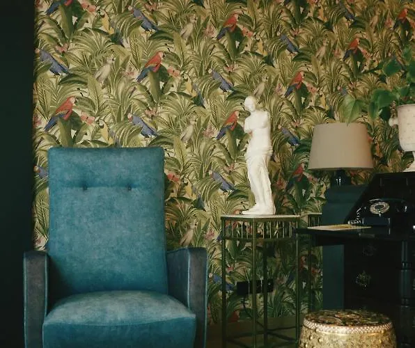 Largo Da Rainha, Kro Merciana