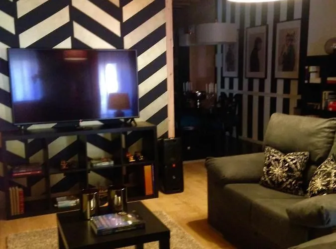 Largo Da Rainha, * Merciana