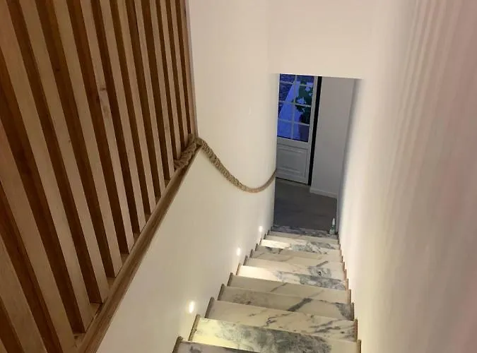 宾馆 Largo Da Rainha, *